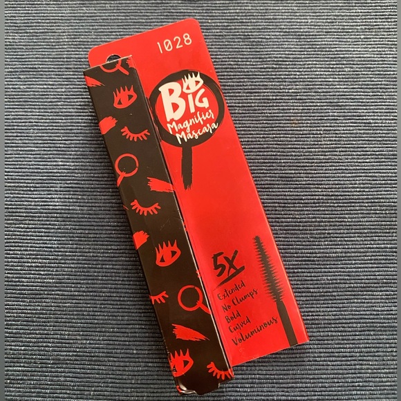 1028 mascara - Picture 1 of 2